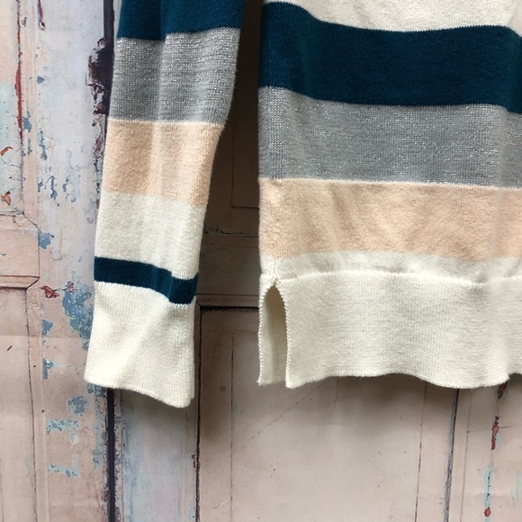 LOFT Lightweight Sweater - Picture 2 of 7